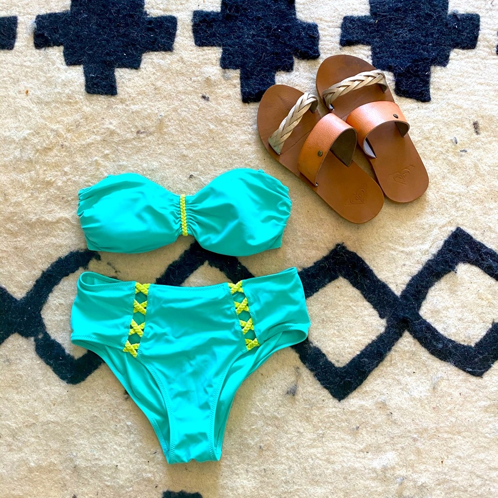 Neon Blue High-Waisted Bandeau Bikini Set – Neon Yellow Trim – Size S